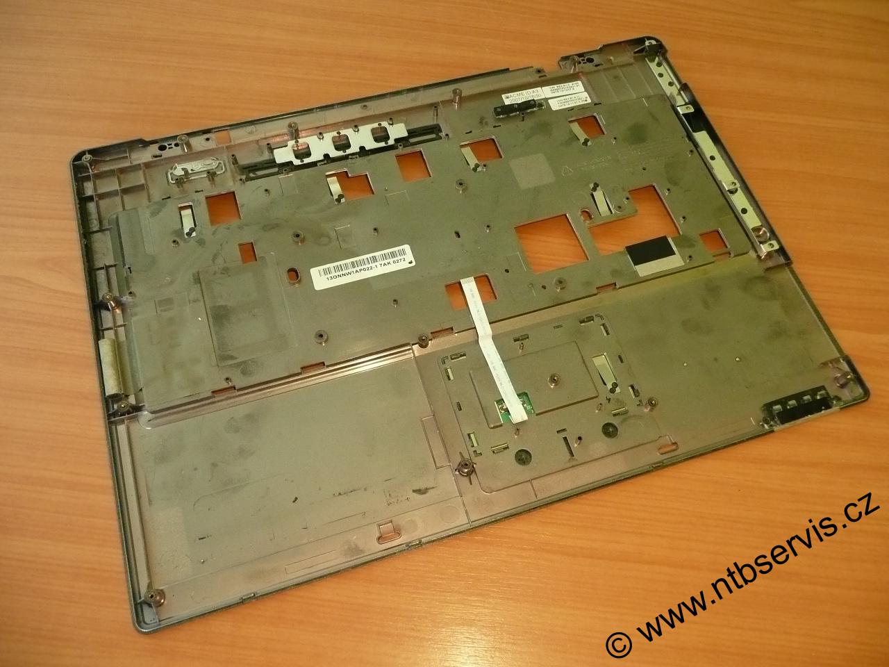 Plast kolem klávesnice Asus A8N, A8 series