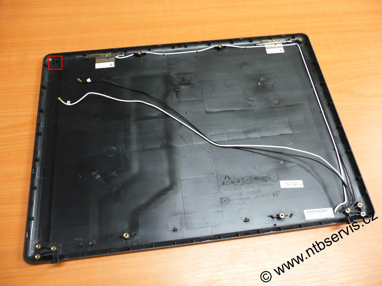 Víko LCD pro HP 550