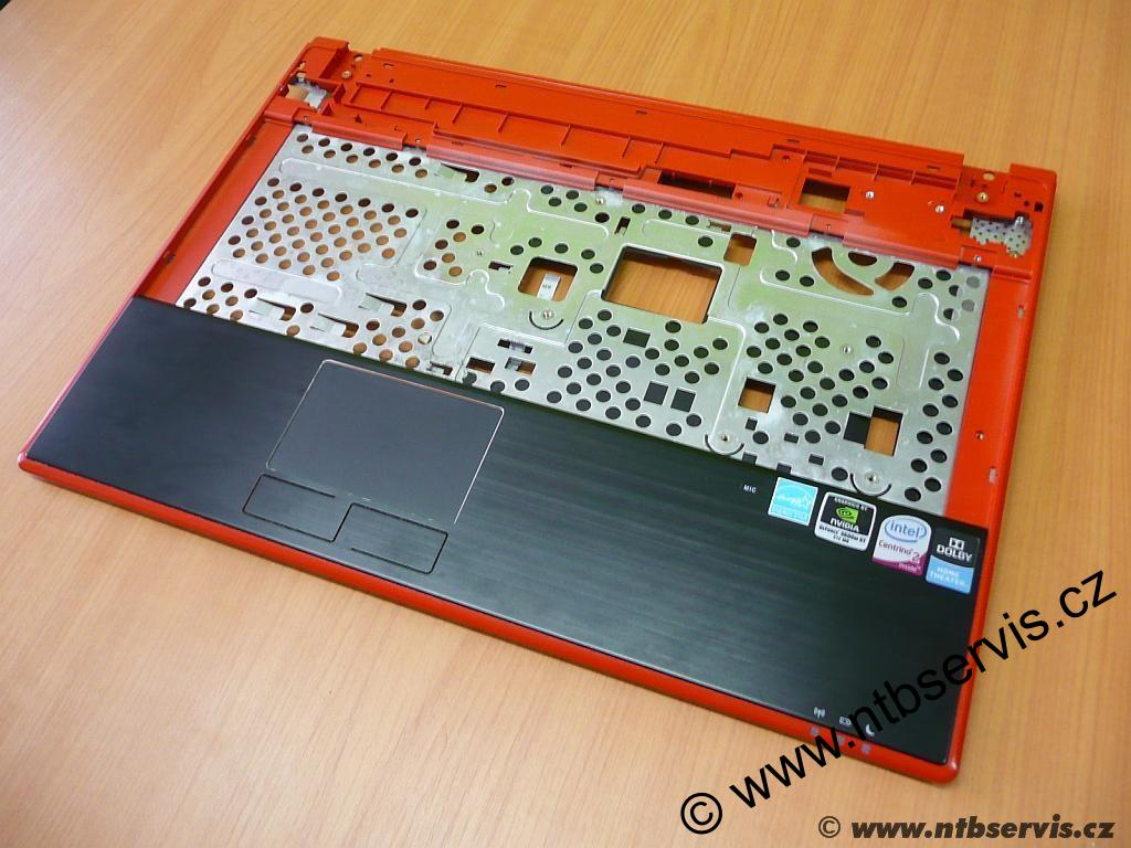 Plast kolem klávesnice MSI GX620X, GX630X