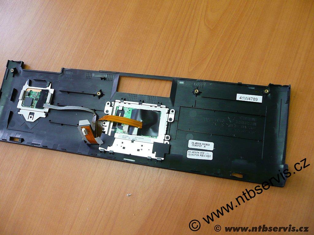 Plast kolem klávesnice IBM Lenovo R60