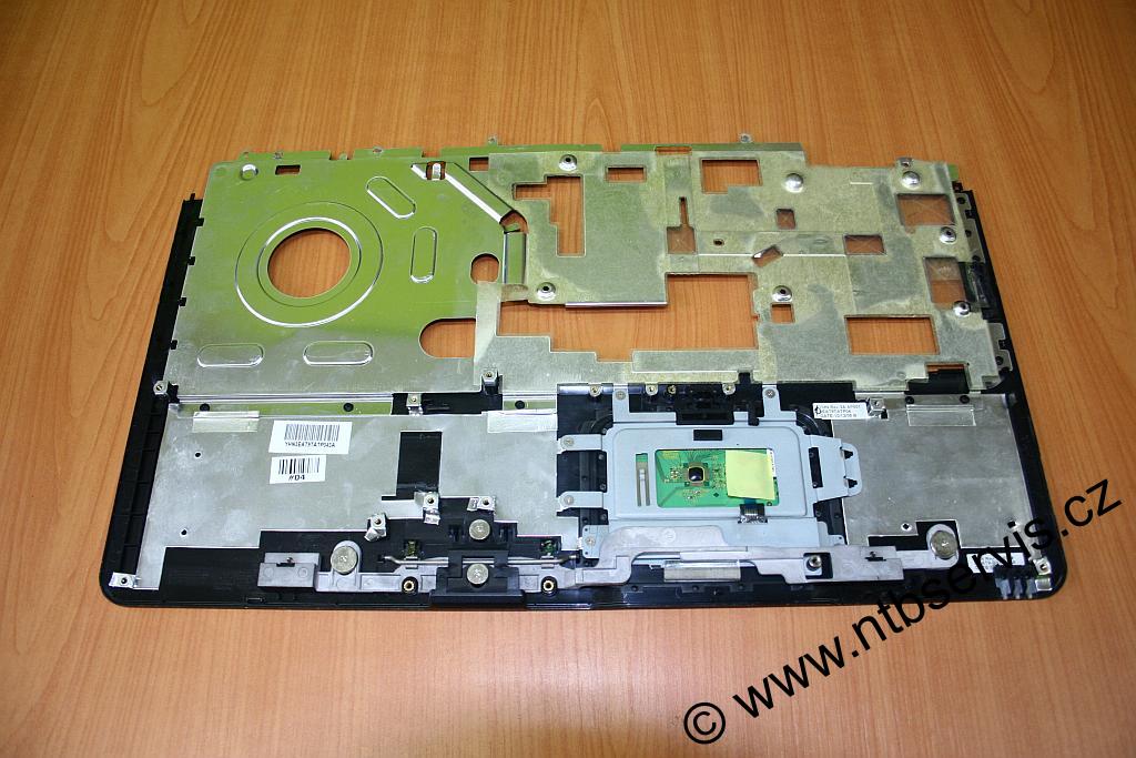 Plast kolem klávesnice HP Pavilion DV9000
