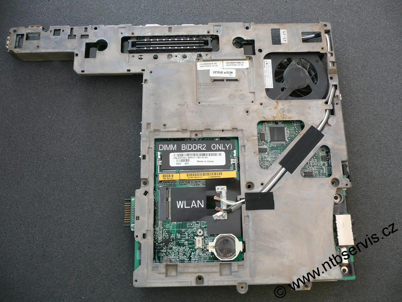 Základní deska Dell Latitude D520