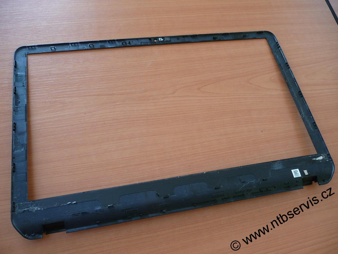 Rámeček kolem LCD pro HP ENVY m6