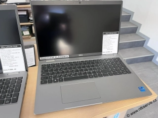 DELL Latitude 5520